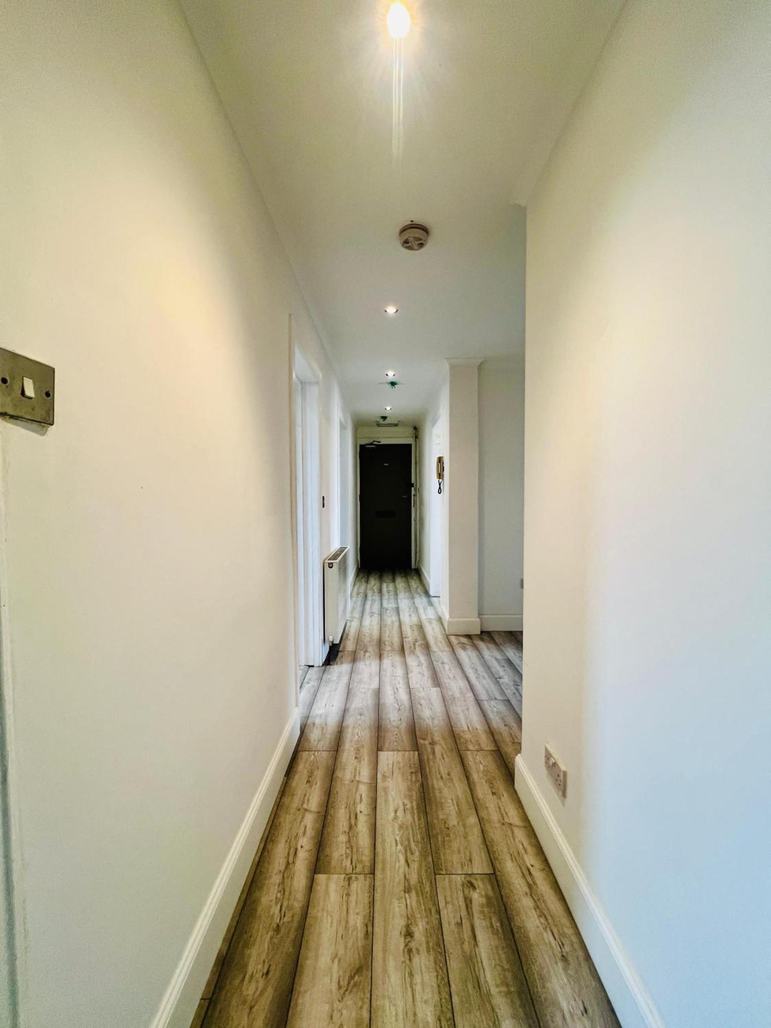 The Urban Retreat Apartment Единбург Екстериор снимка