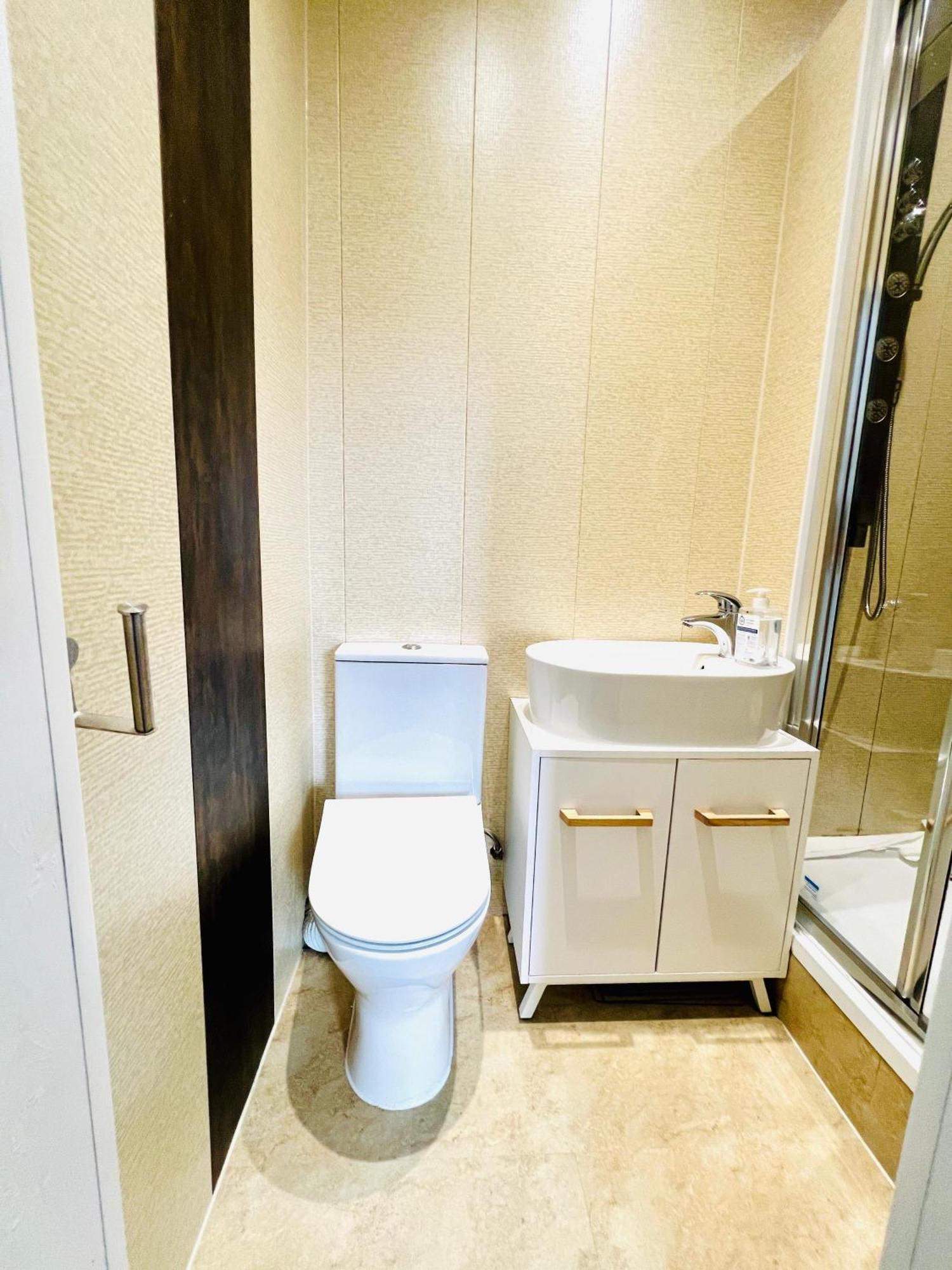 The Urban Retreat Apartment Единбург Екстериор снимка